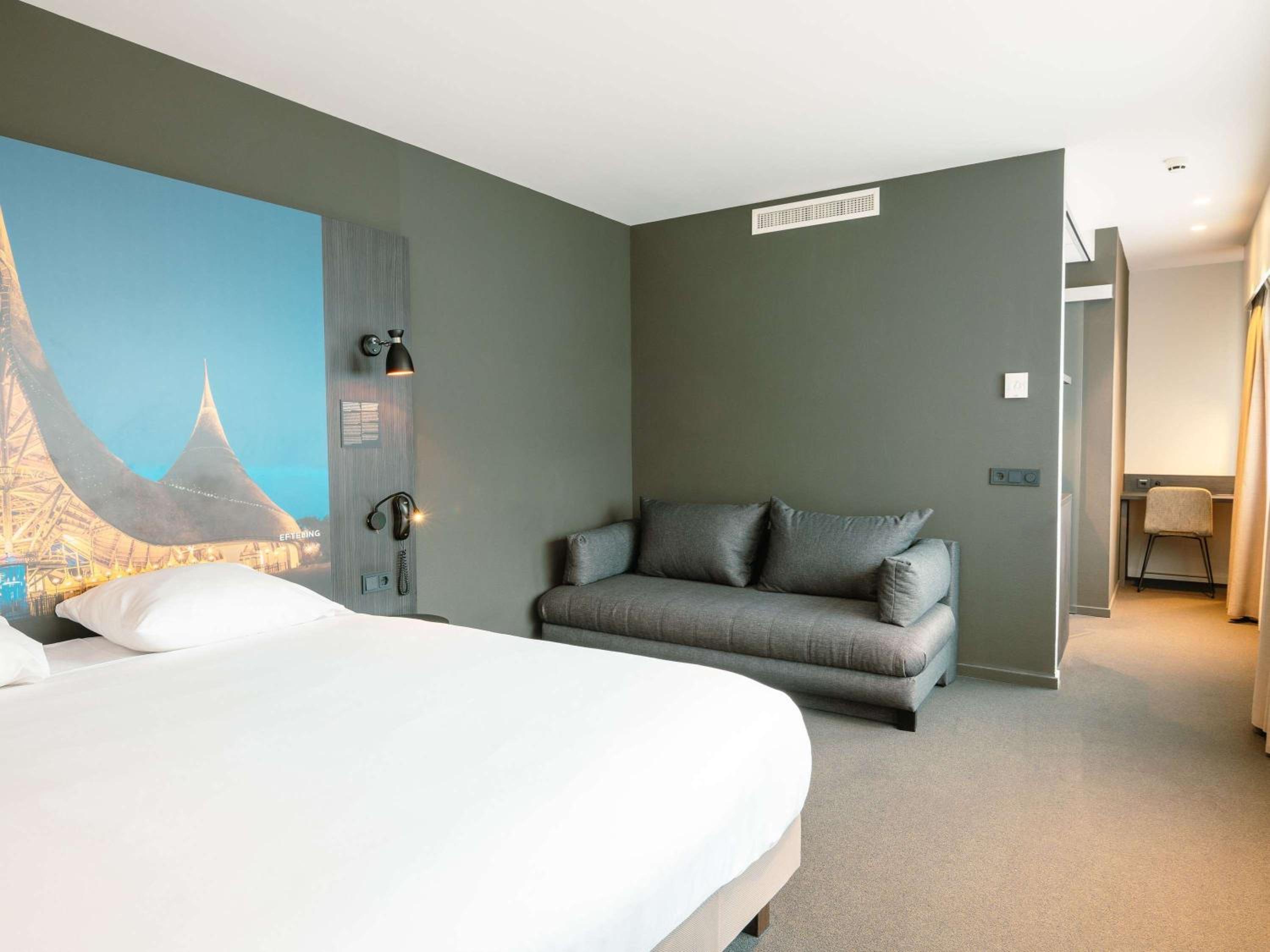 Room, Triple