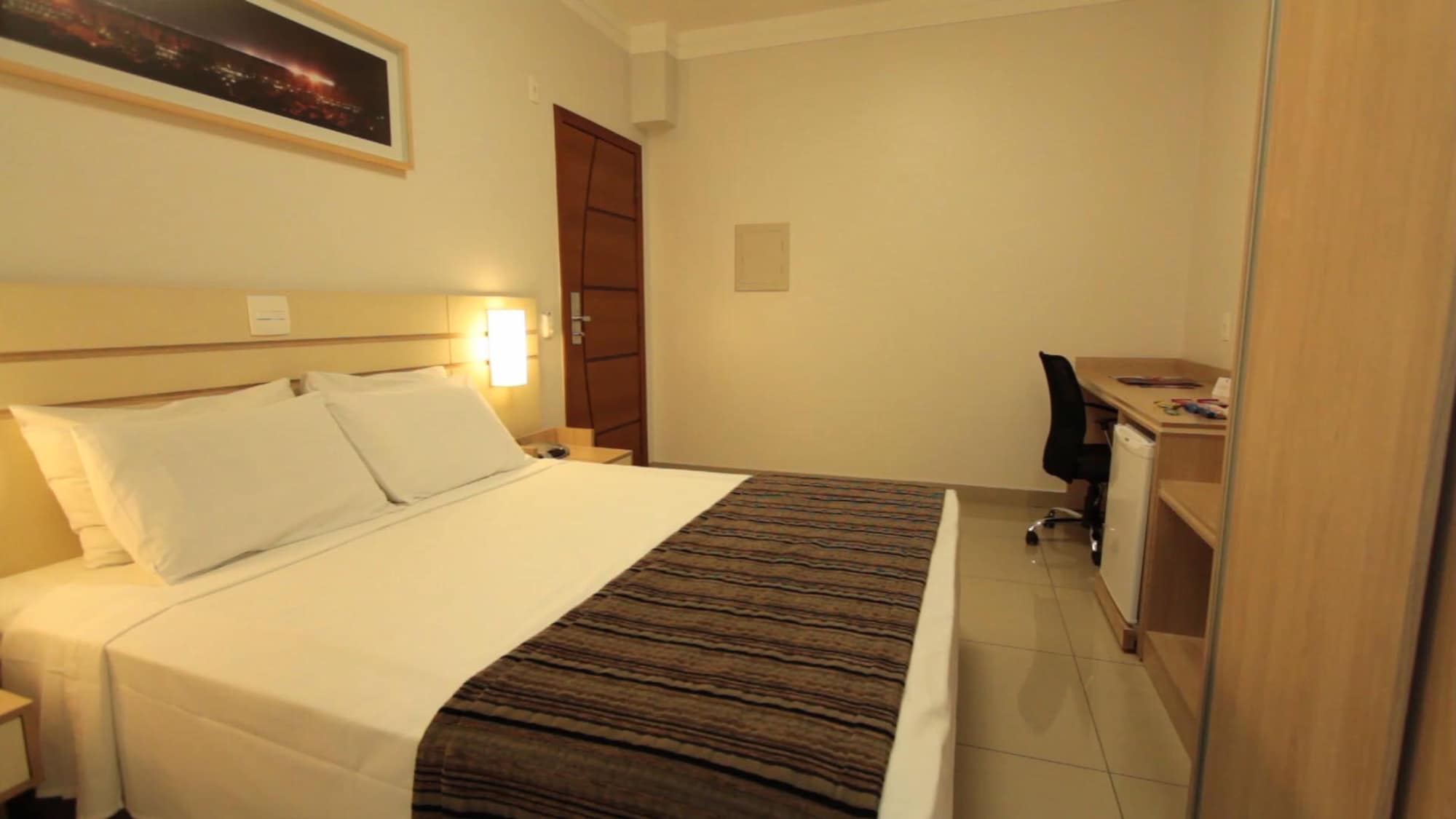 DELUXE, APARTMENT