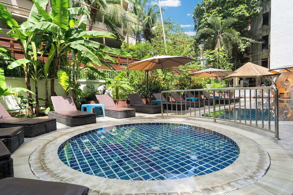 Patong Central Residence & Apartment 41/50