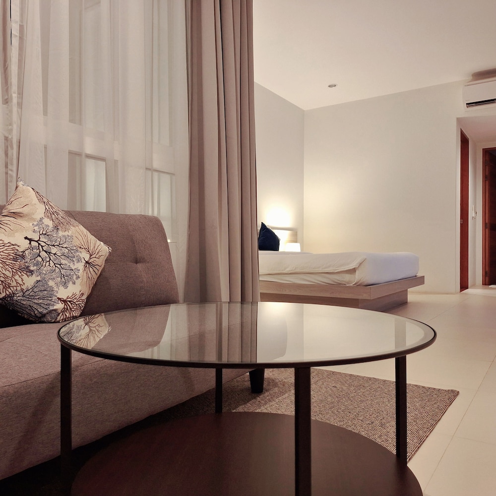 Baan Fah Resort 65/89