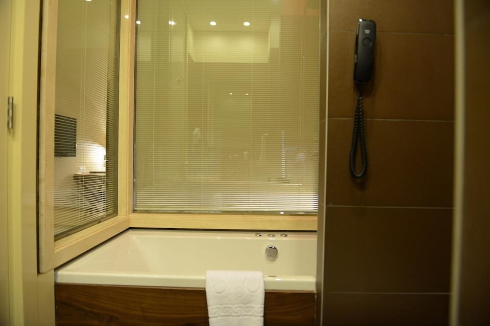Adana Plaza Otel 50/50
