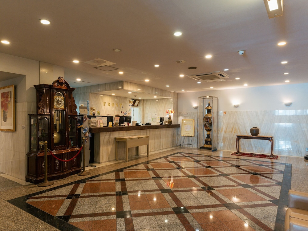 Hotel New Century 10/70