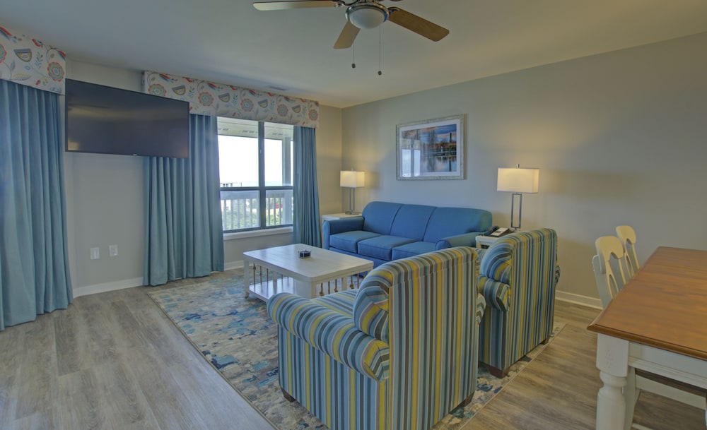 Atlantic Beach Resort, A Ramada 44/68