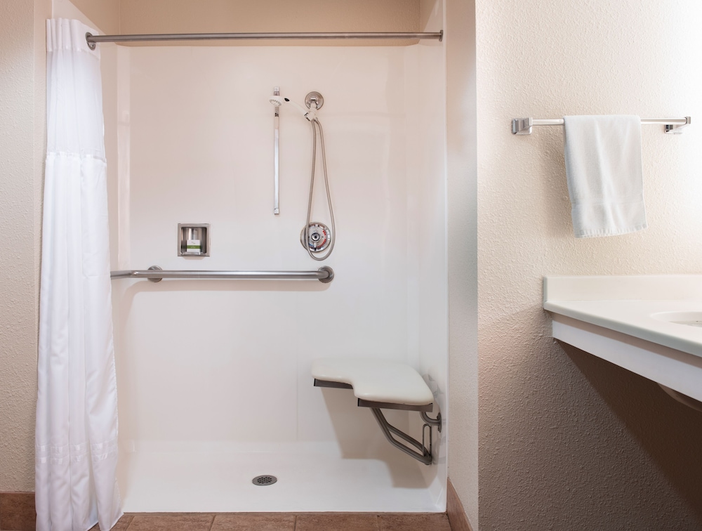 Larkspur Landing Extended Stay Suites South San Francisco 15/57