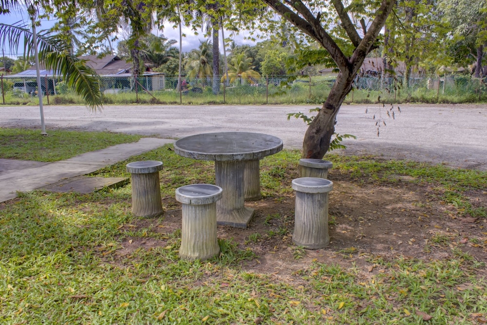 Hotel O Sedili Inn Resort 54/59