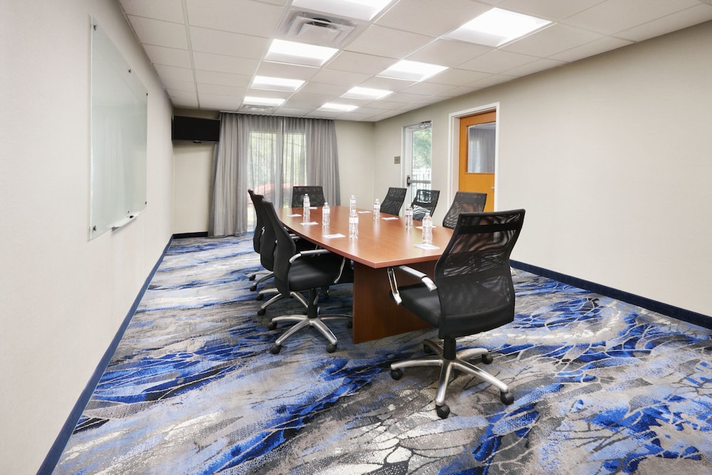 Fairfield Inn Suites By Marriott Hinesville Fort Stewart 41/50