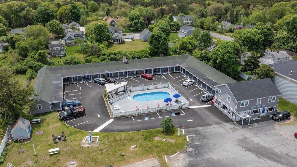 Jonathan Edwards Motel 58/65
