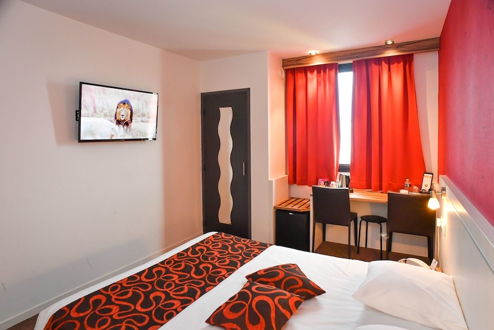 Brit Hotel Confort Saint-Lo 9/50