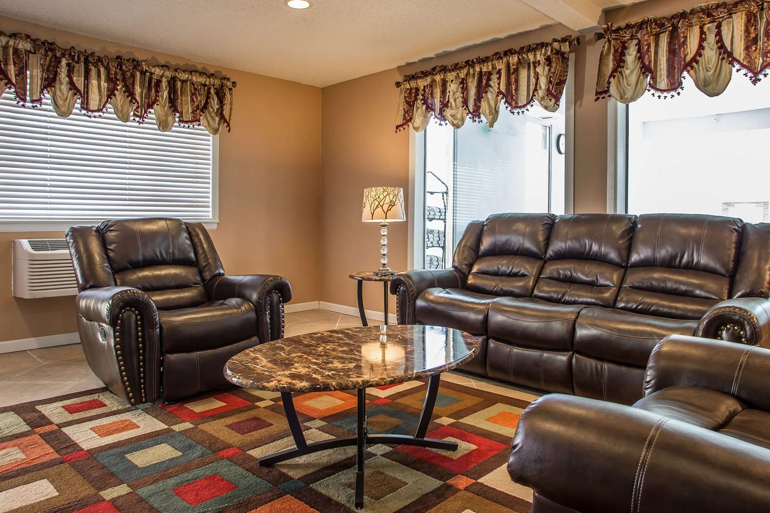 Quality Inn And Suites West Bend 8/17