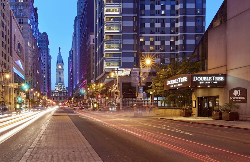 Doubletree By Hilton Hotel Philadelphia Center City 65/65