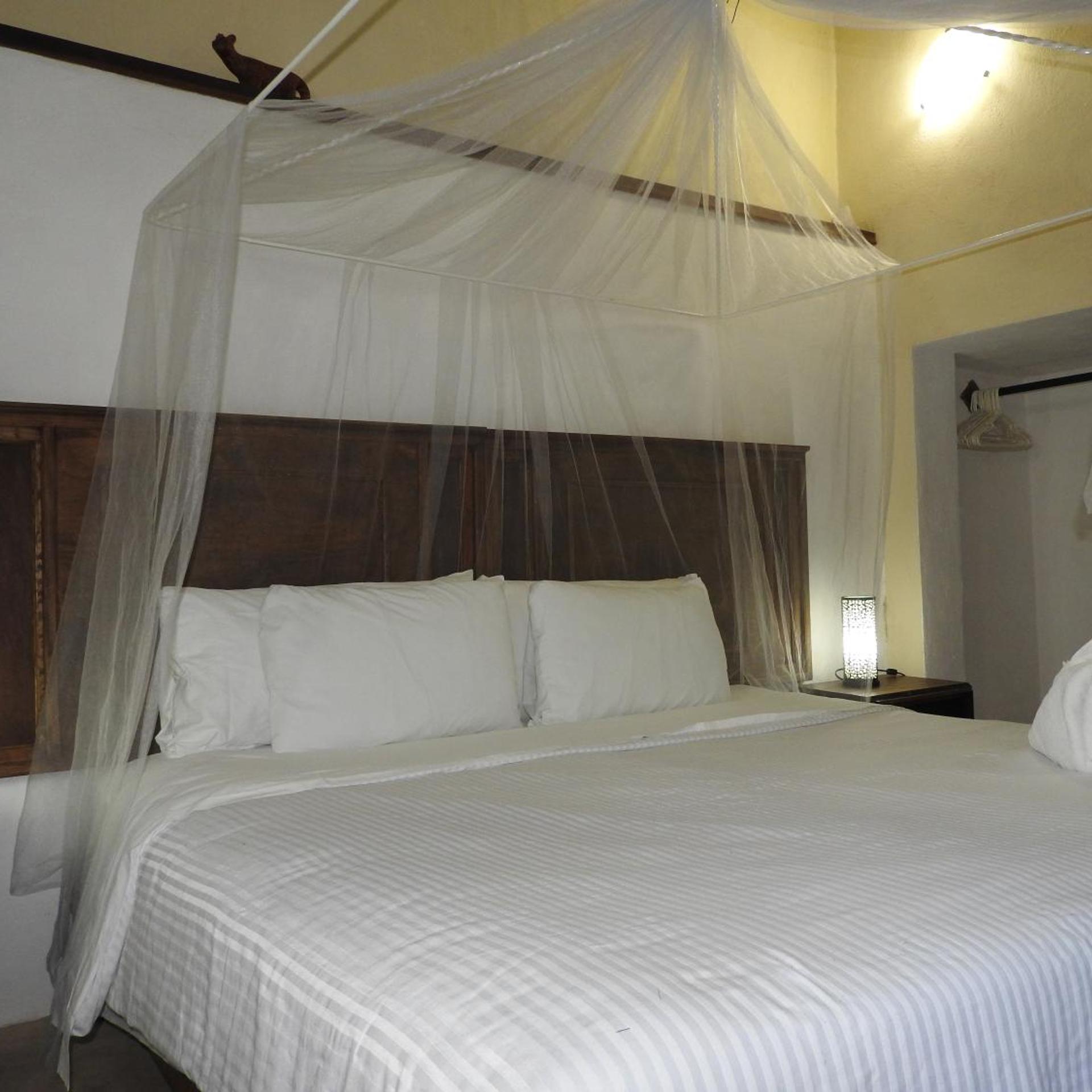 Room, Double Bed