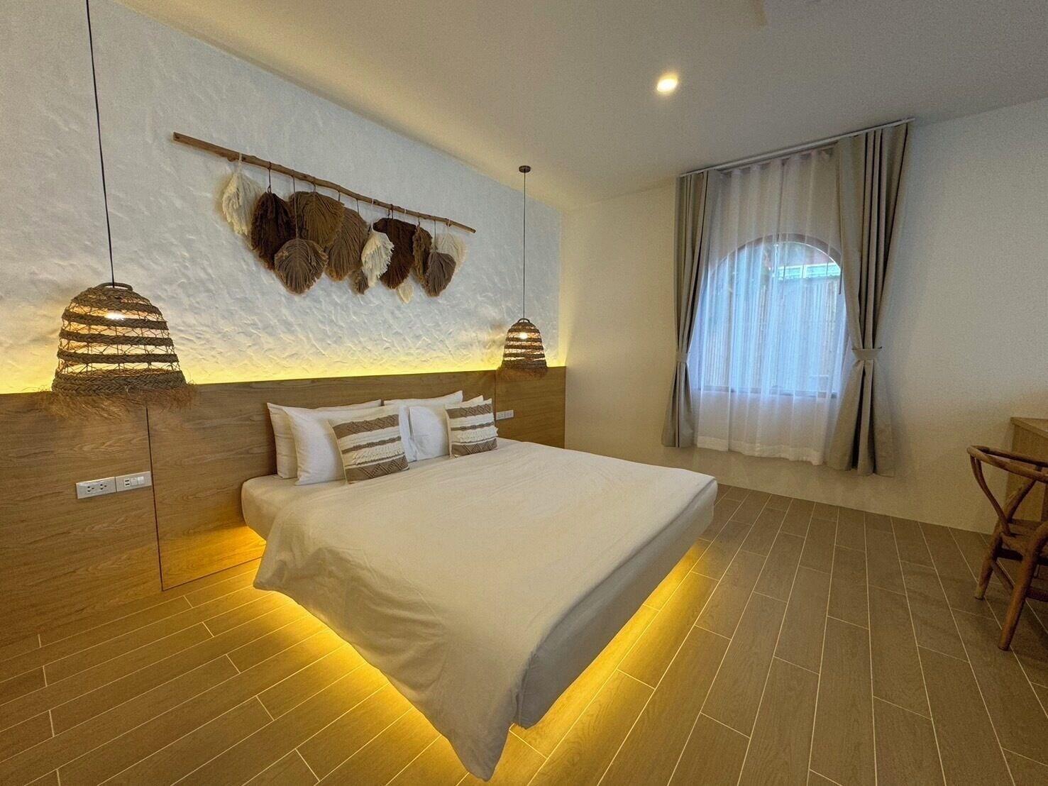 Grand, Villa, Beach Front