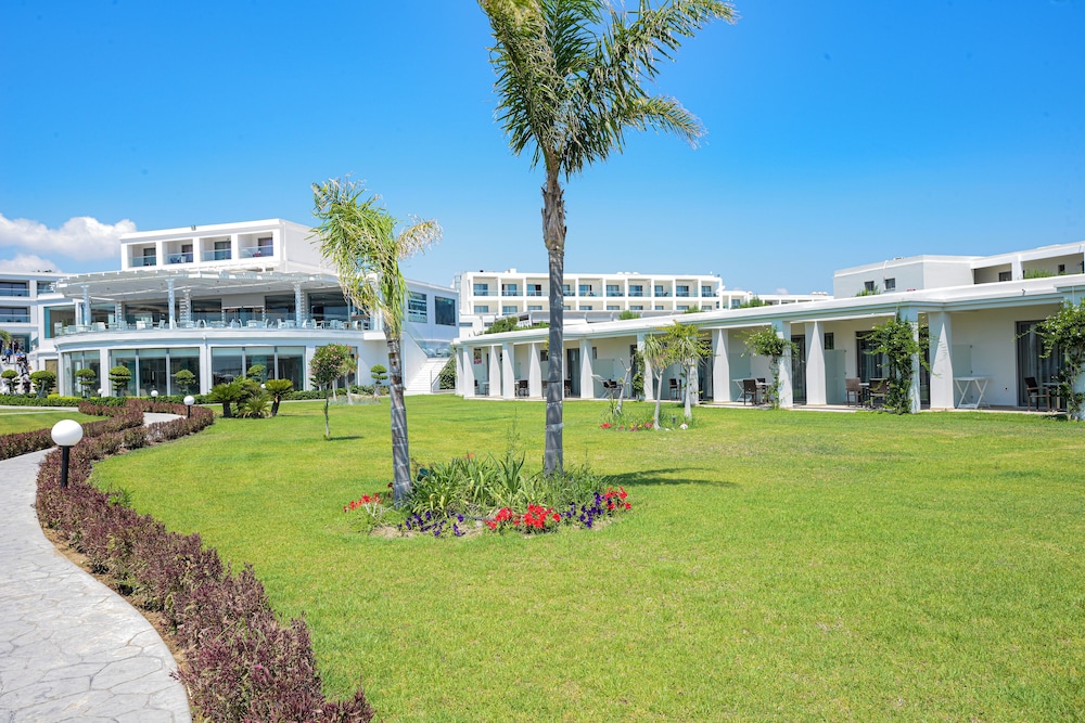 Asterias Beach Resort 41/47