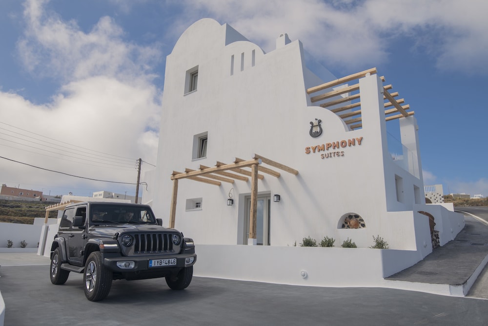 Symphony Suites Santorini 40/50