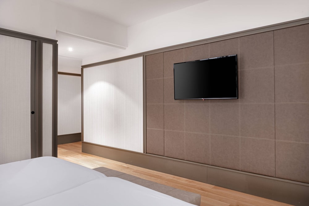 AC Hotel Avenida de America by Marriott 22/44