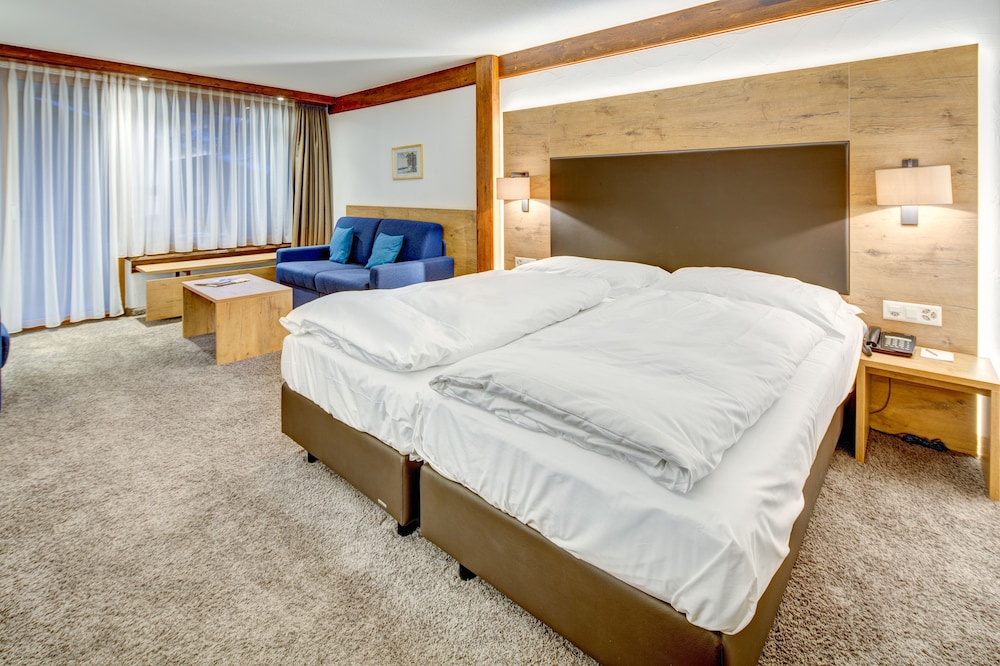 1 BEDROOM, FAMILY