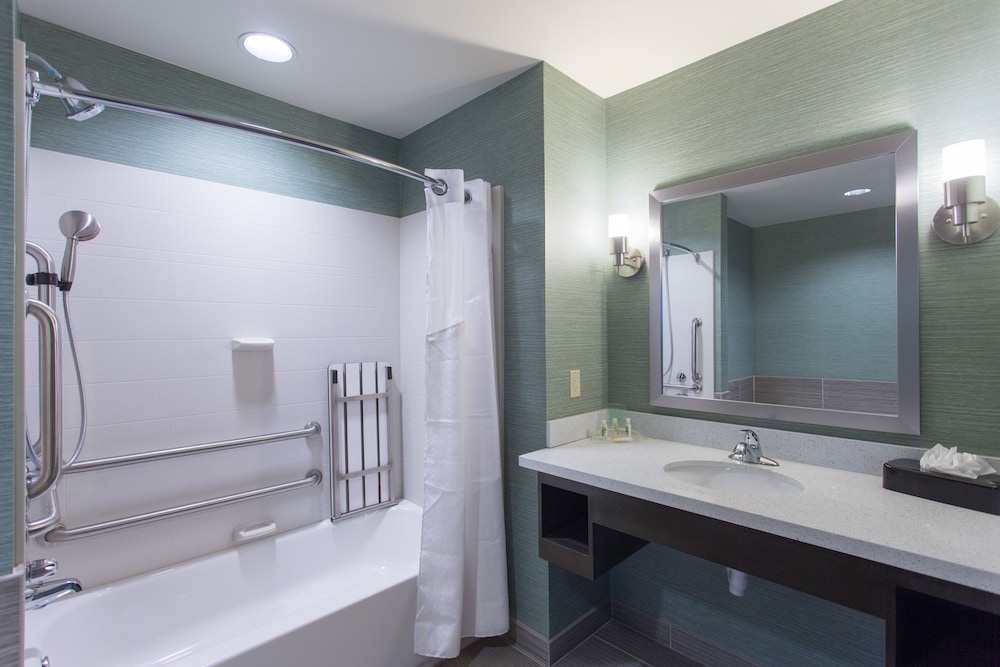 Holiday Inn Texarkana Arkansas Conv Ctr 13/73
