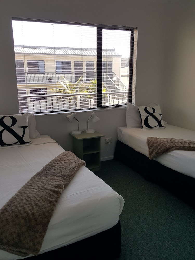 Abode on Courtenay Motor Inn 24/30