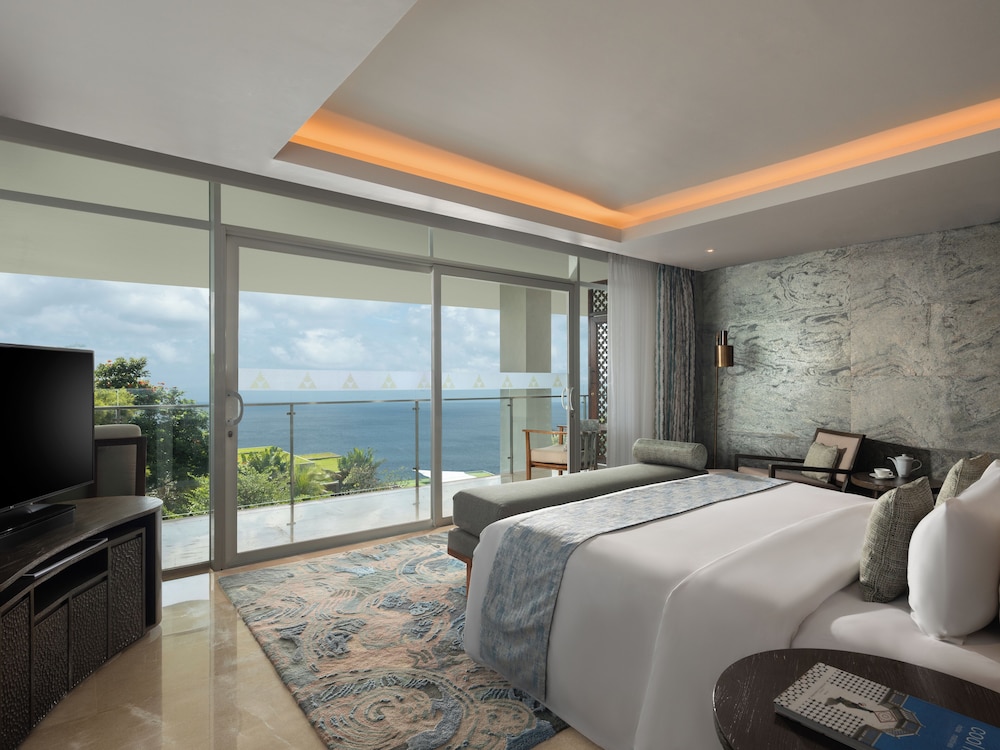 Dewata, Penthouse, King and Twin Beds