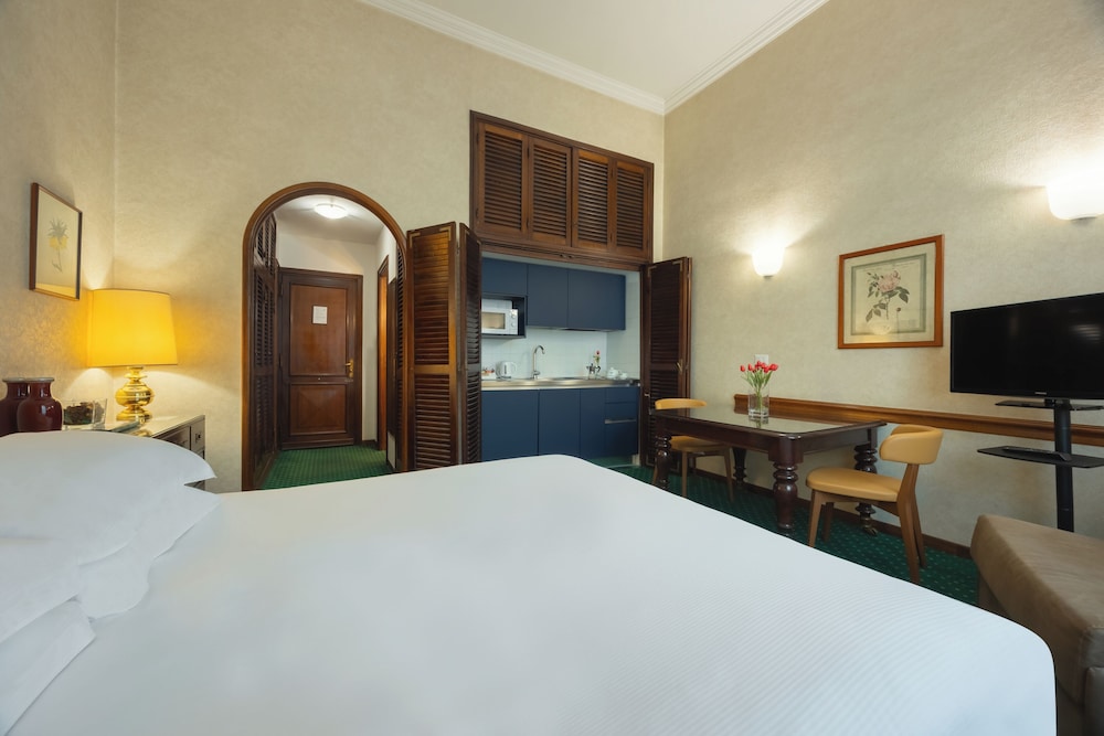 استوديو سوبيريور، Aldrovandi Residence City Suites 5/10