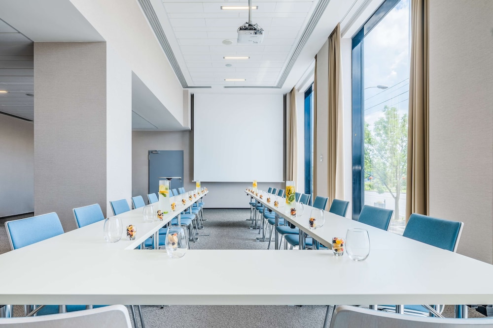 Park Inn by Radisson Danube Bratislava 36/50