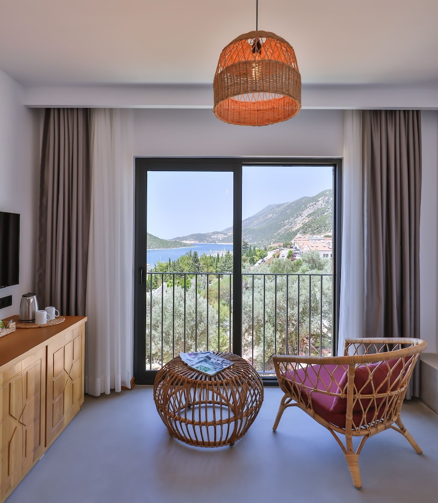 Carruba Boutique Hotel 24/50