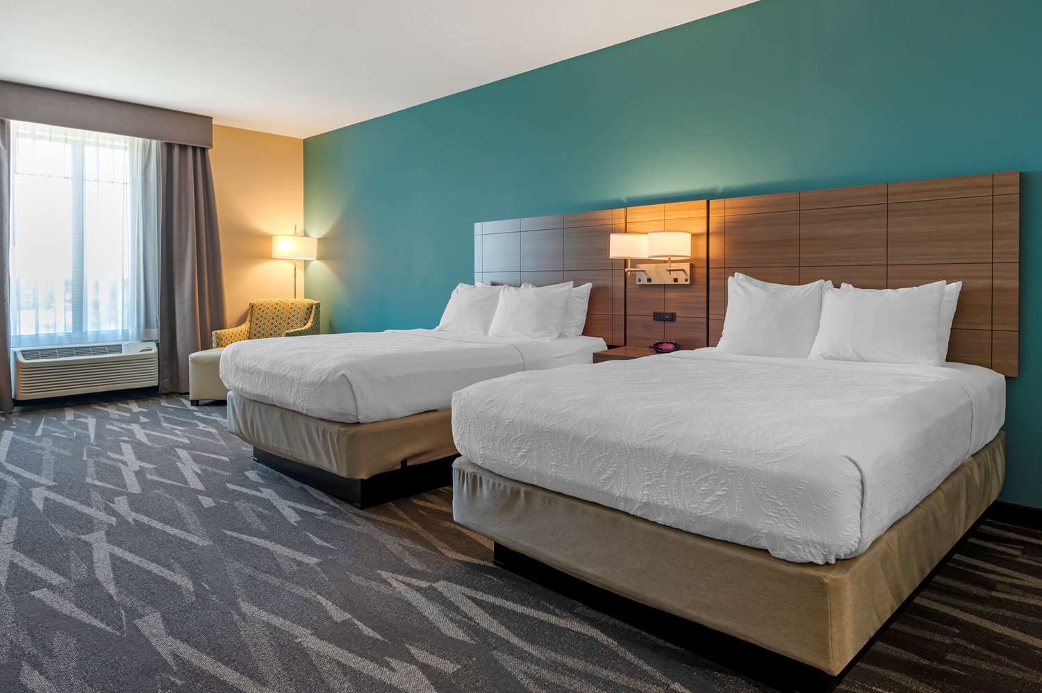 غرفة بسريرين كوين، Best Western Plus Centralia Hotel & Suites 4/8