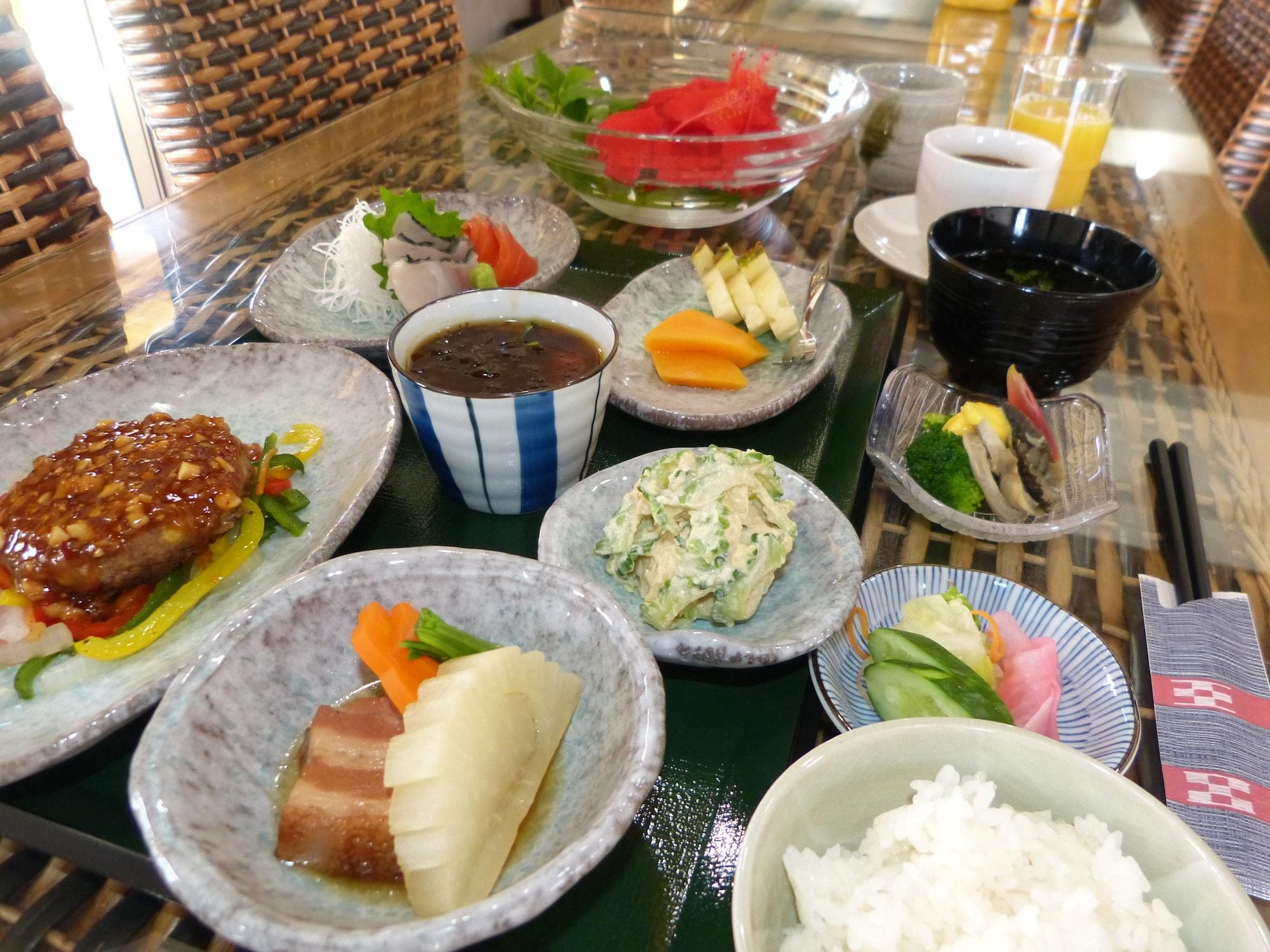 Hotel Peace Island Taketomishima 12/32