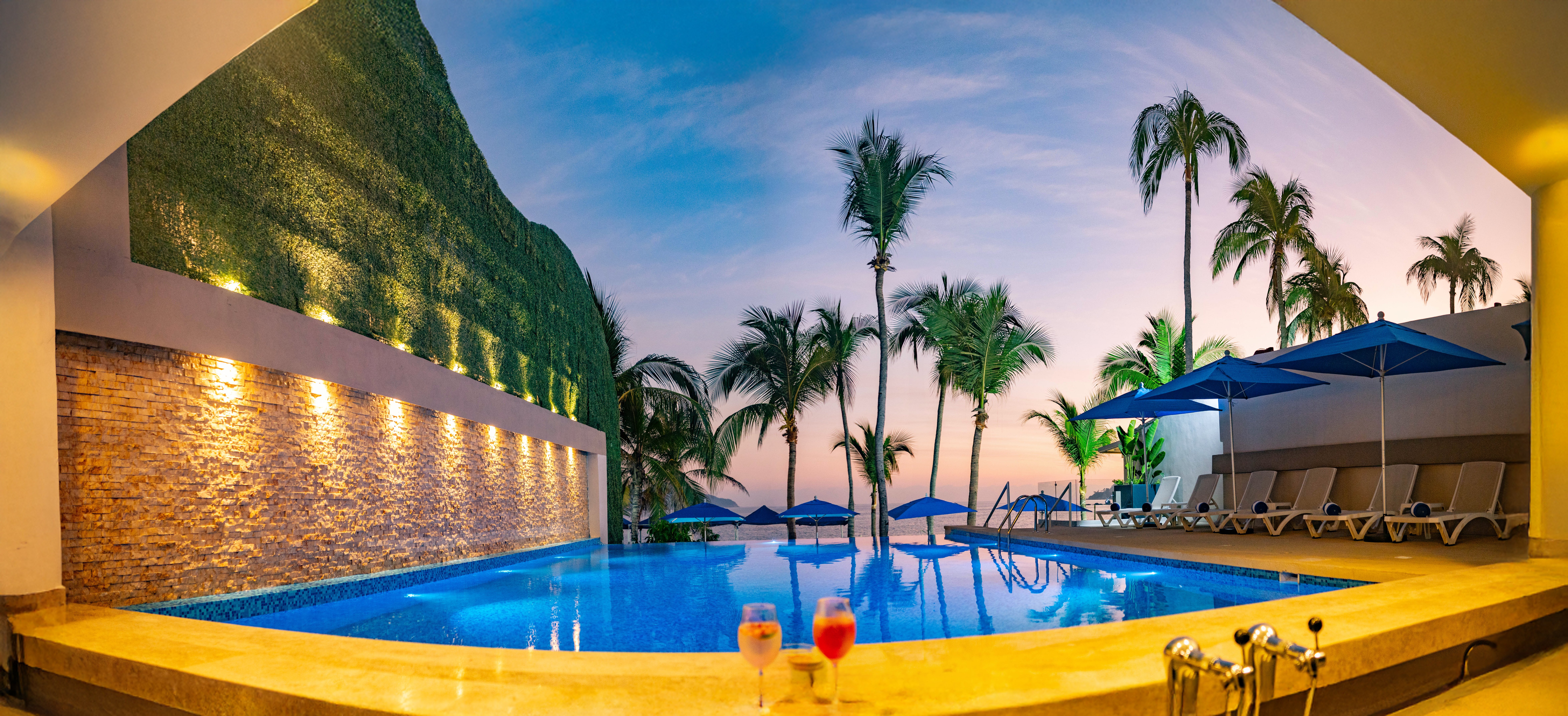 Ritz Acapulco 46/81
