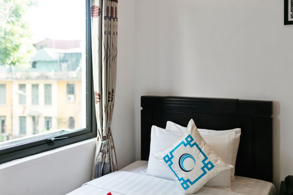 Hanoi Focus Boutique Hotel 33/55