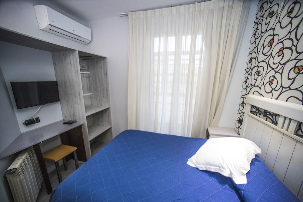 Hostal Centro 12/27