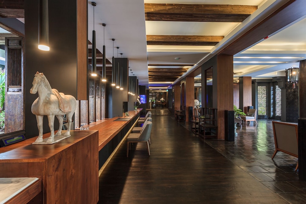 Marine Beach Hotel Pattaya 33/40