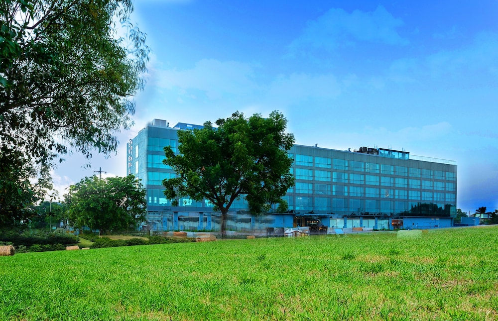 132 Svenska Design Hotel Kakinada 1/22