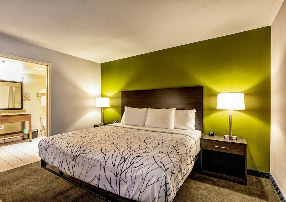 SureStay Plus Hotel by Best Western SeaTac Airport 11/30