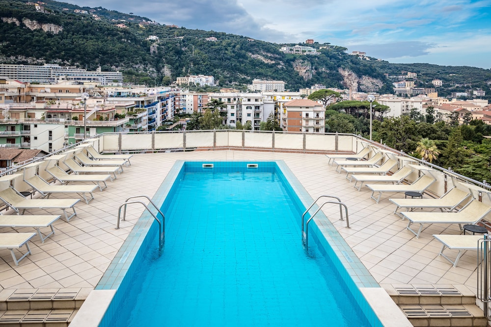 Grand Hotel Cesare Augusto 34/59