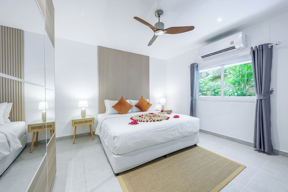 2 Bedrooms, Lodge, Villa, King and Twin Beds