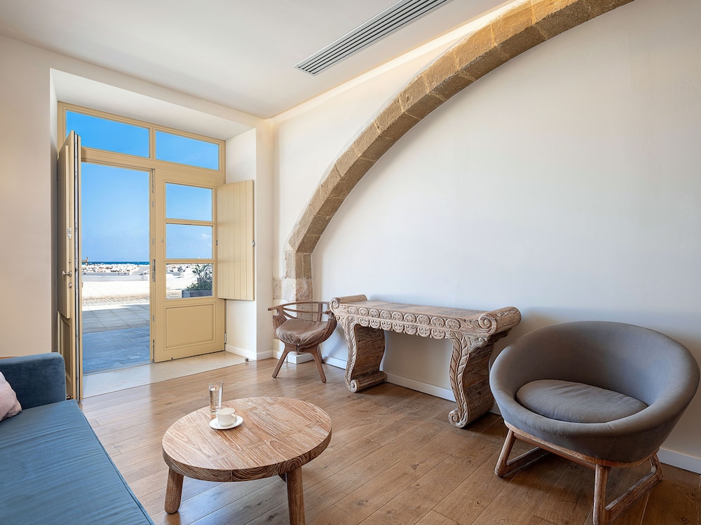Avra Apartments Kolymbari Harbour 32/50