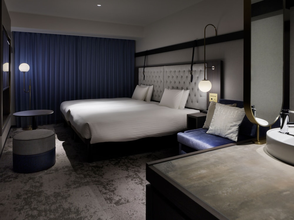 SUPERIOR, 2 BEDS
