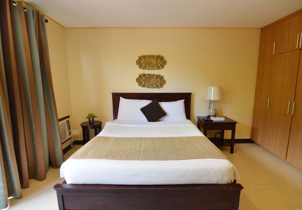 Crosswinds Resort Suites photo5