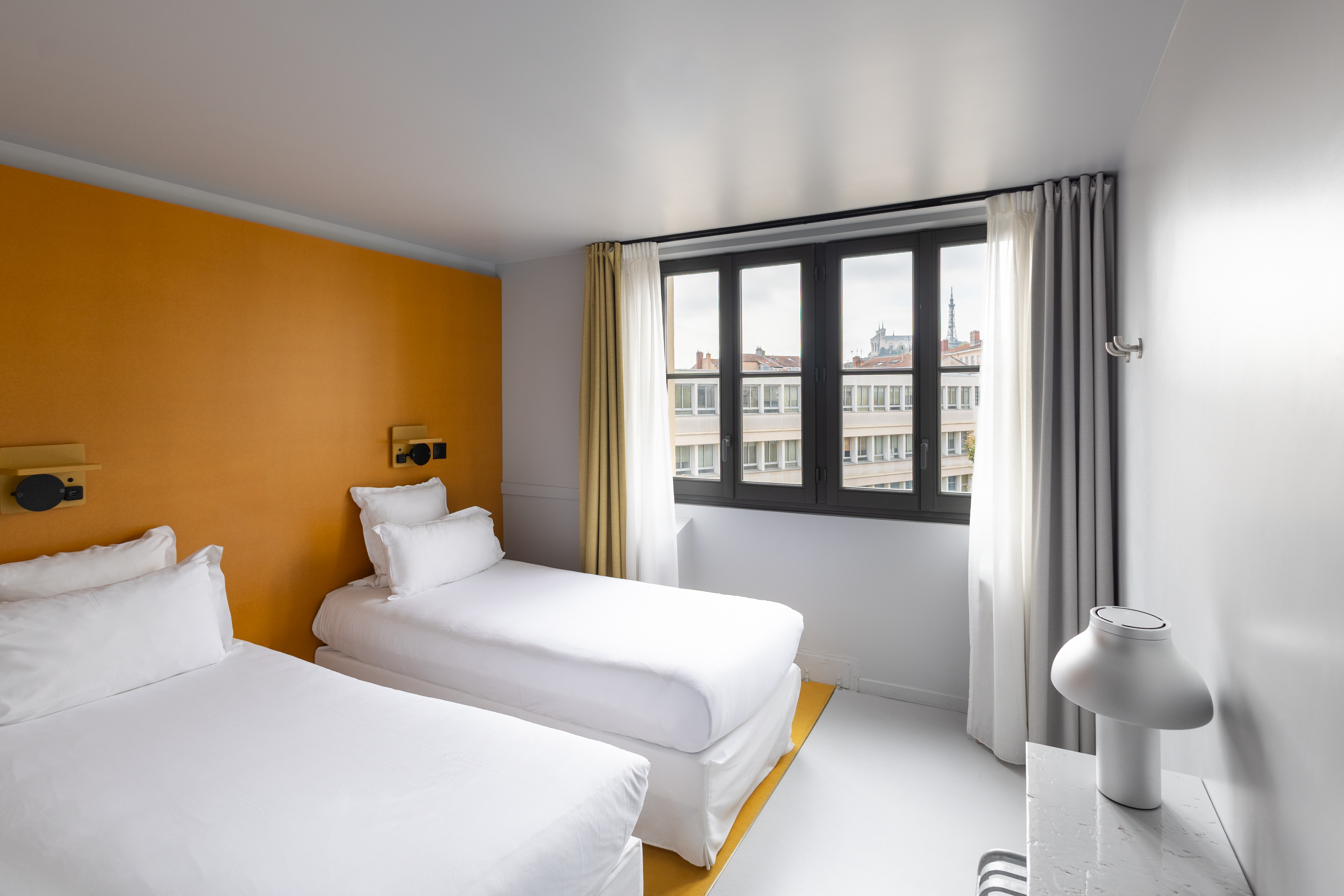 Premium, Double or Twin Bed