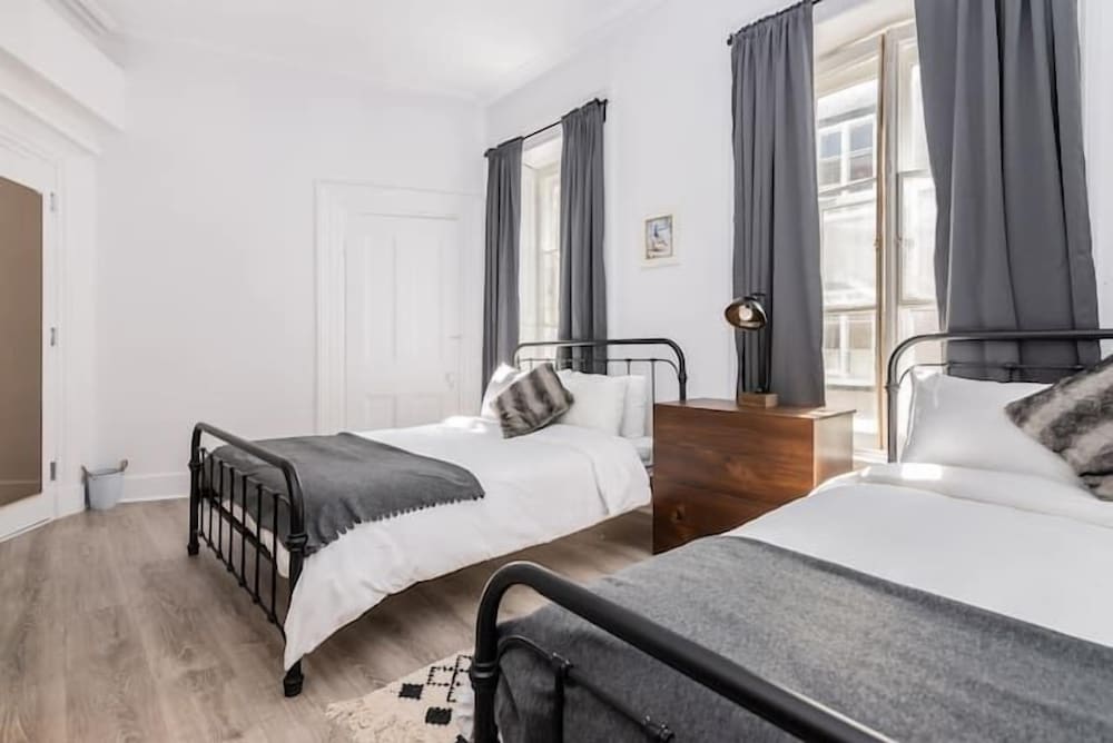 Hotel Manoir des Remparts 28/72