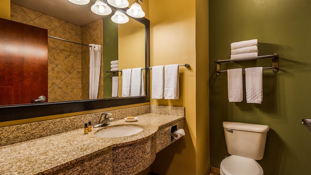Best Western Plus Duncanville Dallas 13/43