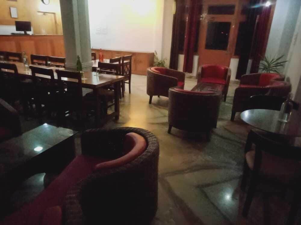 Hotel Sunshine Dharamshala 44/52