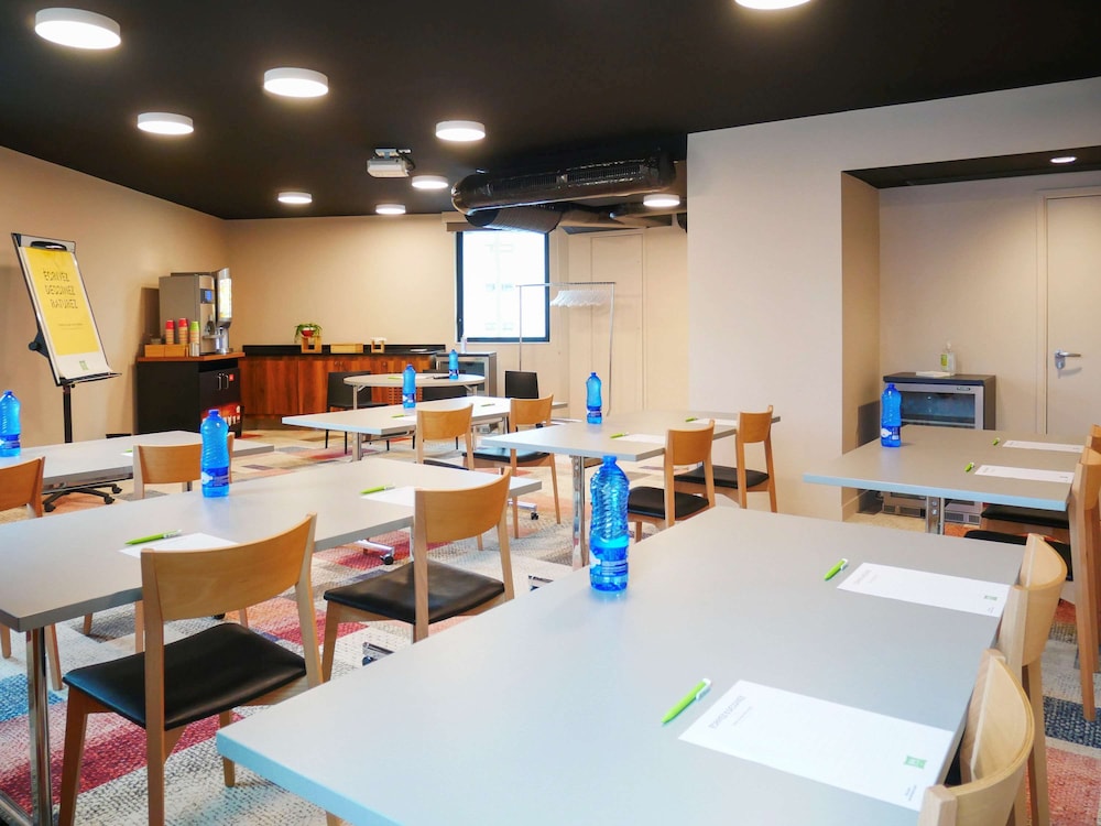 Ibis Styles Paris Meteor Avenue D'italie 59/61