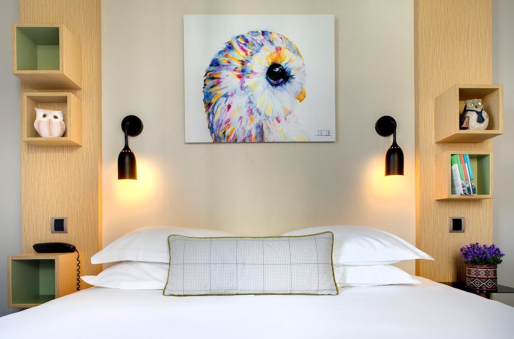 Chouette Hotel 8/59