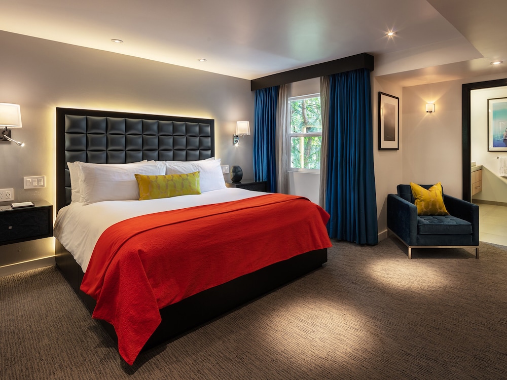 Sunset Marquis Hotel and Villas 12/45