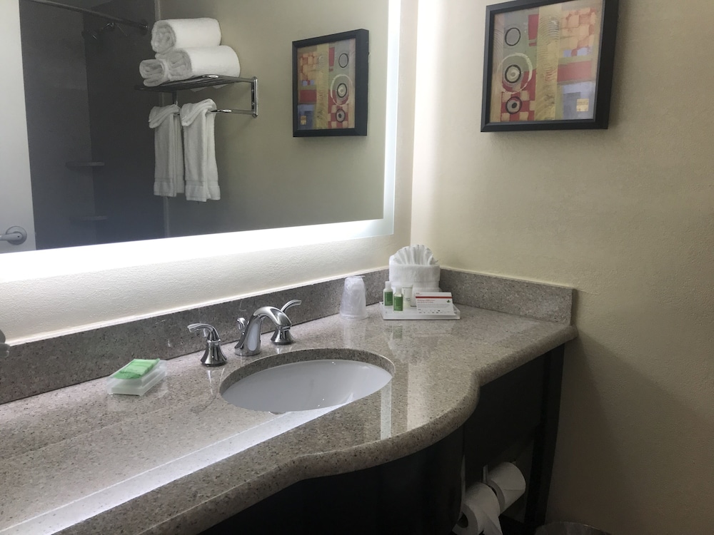 Holiday Inn Orlando East - UCF Area 59/59