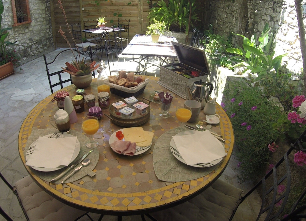 Maison Carles Bnb 39/55