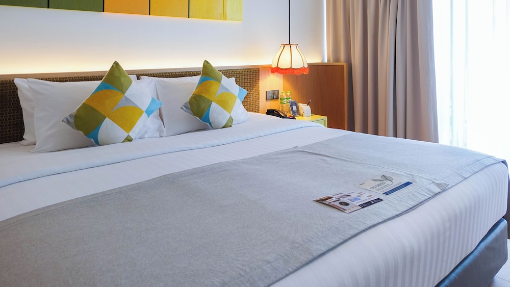 The Lantern Resorts Patong Phuket 25/71