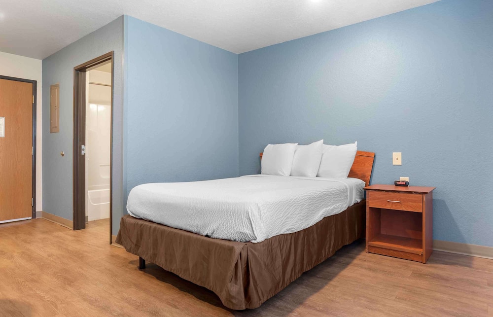 Extended Stay America Select Suites - Montgomery 27/53